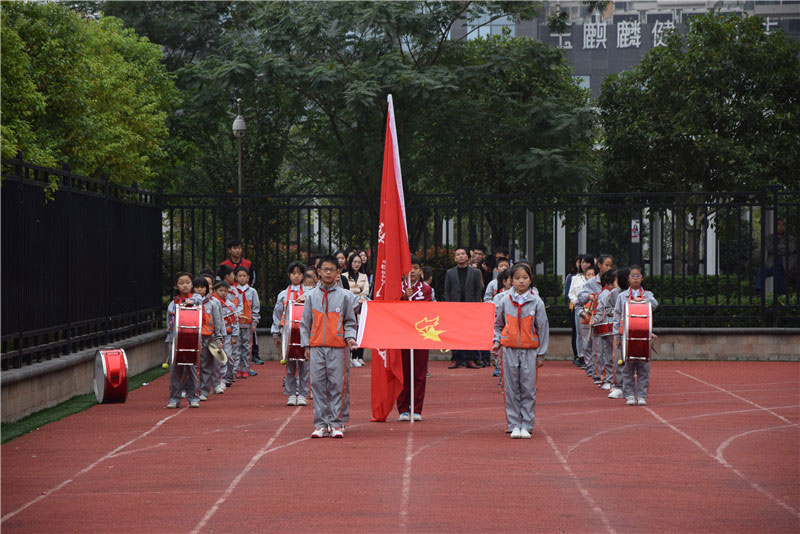 陽光運動  放飛理想  ——第二屆愉景新城小學趣味運動會成功舉行